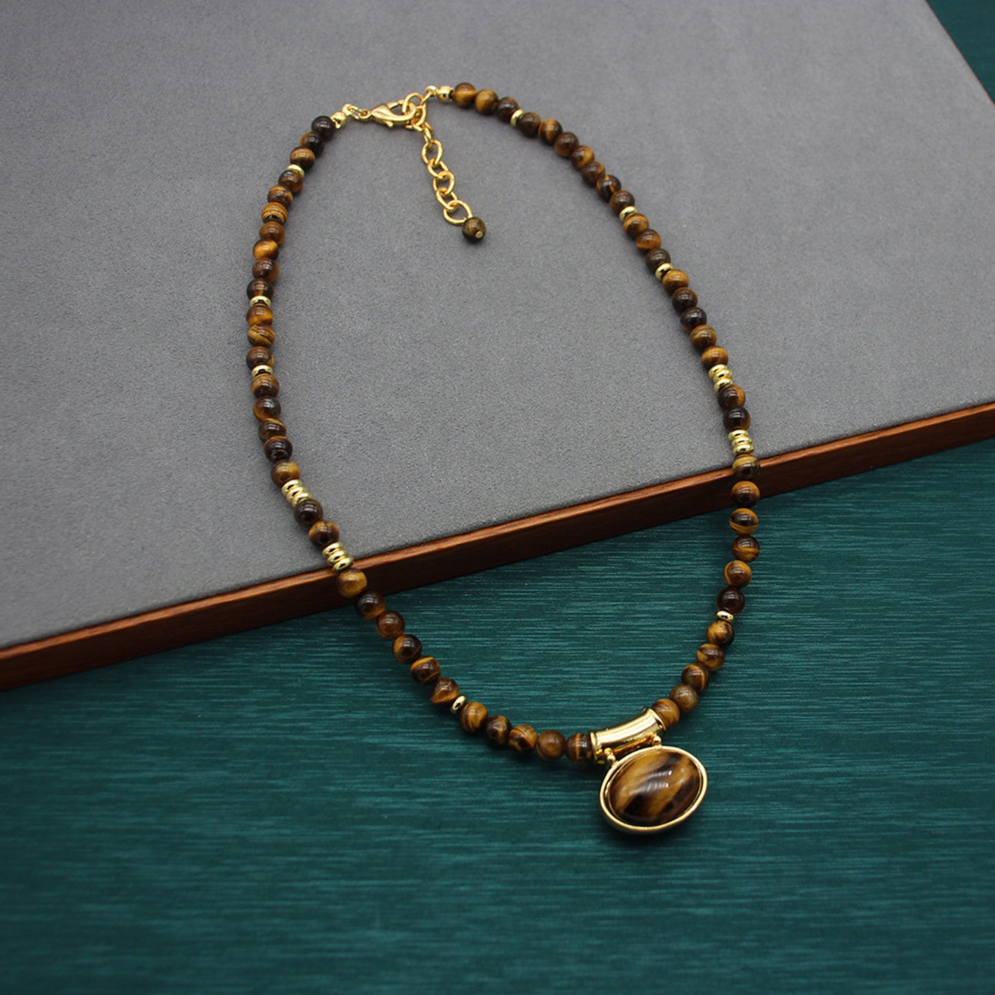 Parure Œil de Tigre Dorée